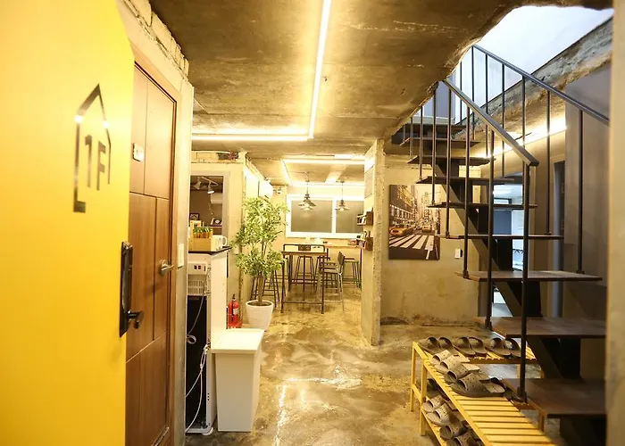 Little Star Guesthouse