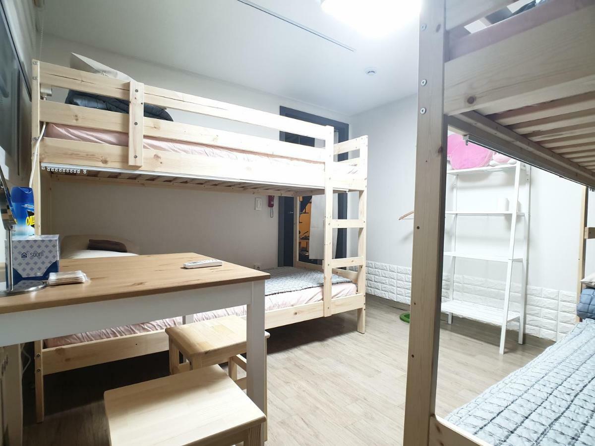 Little Star 2* Seoul